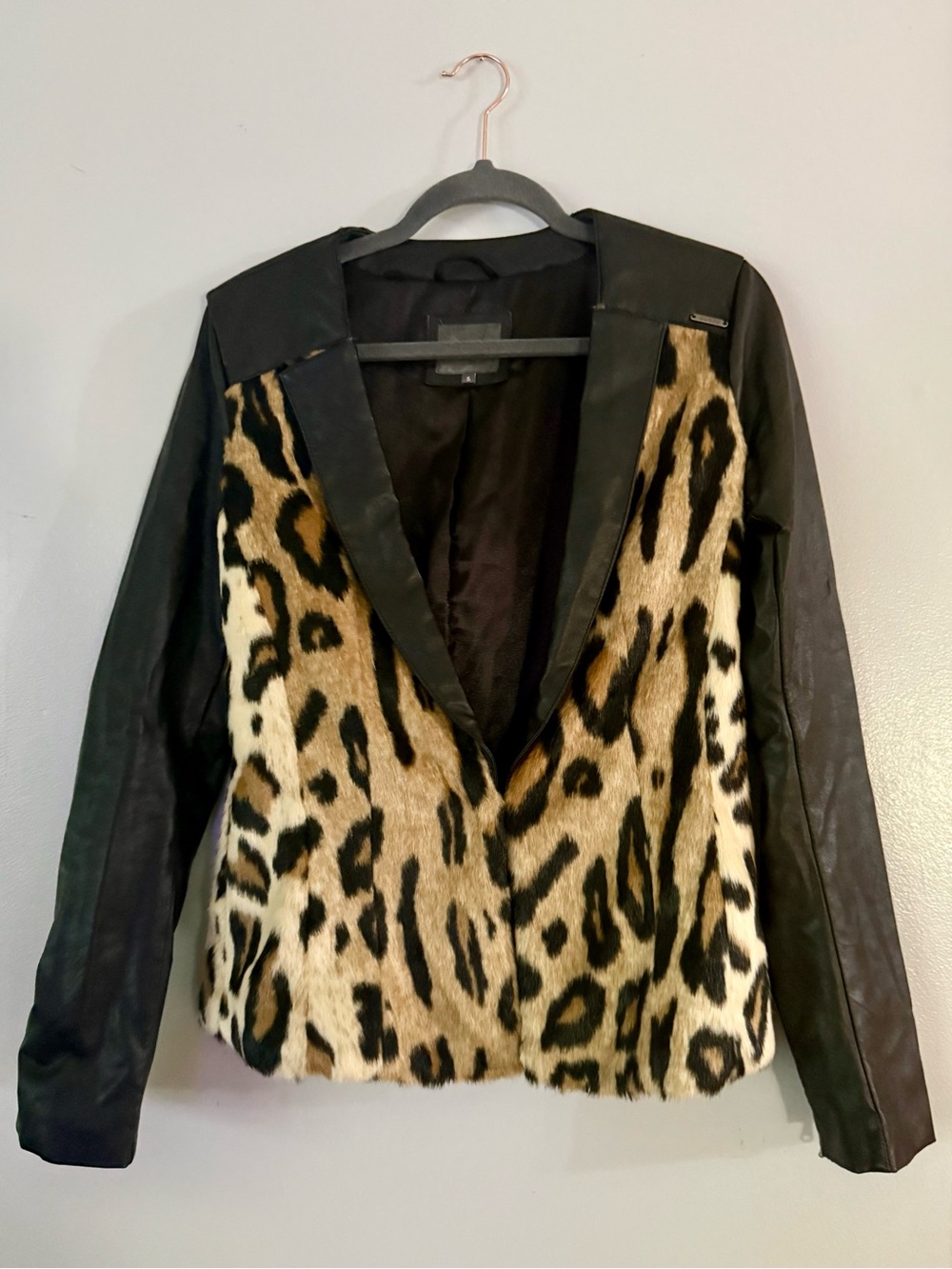 GUESS Leopard Print Faux Fur & Faux Leather Mixed Media Jacket - Small